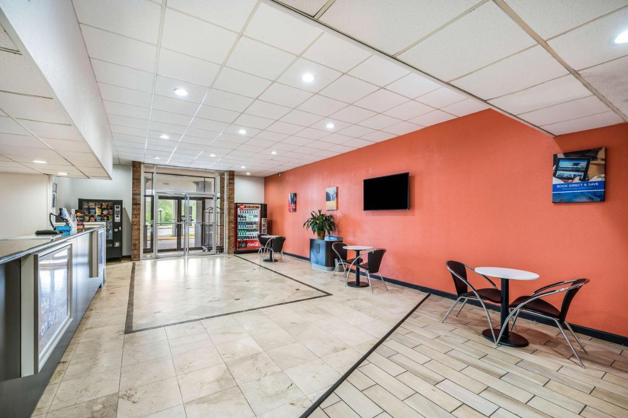 Motel 6-Henderson, Tx Bagian luar foto
